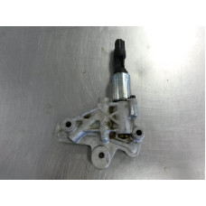 112Q116 Right Variable Valve Timing Solenoid Housing 07-08 Ford Expedition 5.4 3L3E6C260EB